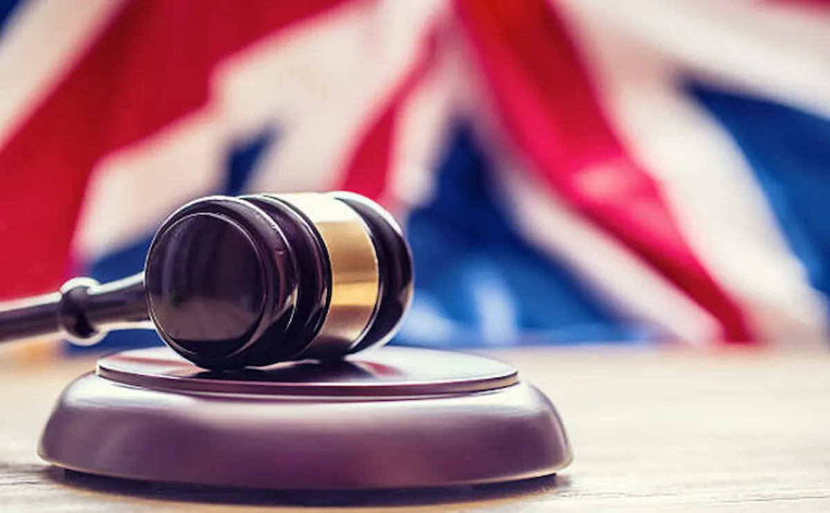 UK Court Sets Trial Dates for Alleged Forex Scheme Finfluencers